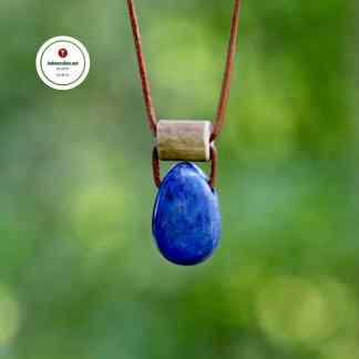 Kaulakoru Lapis Lazuli Poronsarvi amuletti Voimakivi kaulakoru Käsintehtyjä koruja Kivikauppa Sarvikorut