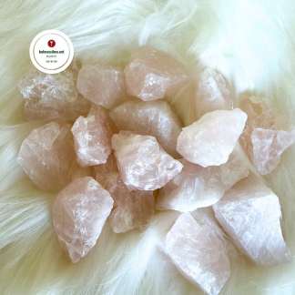 Kivikokoelma Ruusukvartsi vaikutus Raakapala Brasilia Kivet ja kristallit netistä Raakakivet Kristalli kauppa Mistä ostaa kristalleja Kivet ja kristallit merkitys Kivikauppa netissä