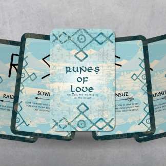 Oraakkelikortit Runes for Love Rakkaus kortit Riimumerkit Riimujen käyttö Viikinki riimut tulkinta Ibiza Tarot Kisses From Ibiza