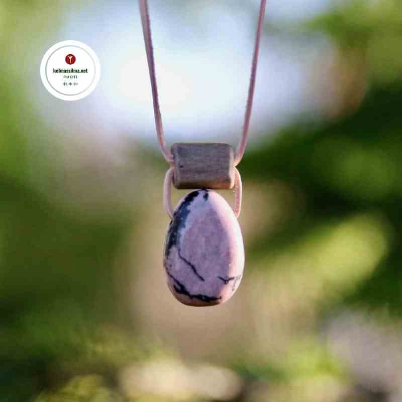 Amuletti kaulakoru rodoniitti Poronsarvi korut Voimakivikoru Käsintehtyjä koruja Kivikauppa netissä Sarvikorut Voimakivet ja kristallit