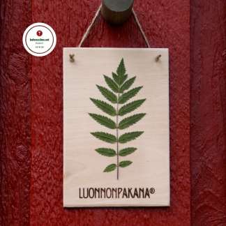 Luonnonpakana® Puutaulu Kotipihlaja Pihlajanlehti sisustustaulu Puinen pikkutaulu Käsintehdyt suomalaiset sisustustuotteet Pihlaja pyhä puu merkitys