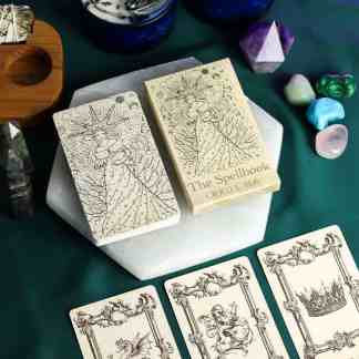Oraakkelikortit ”The Spellbook” 40 korttia rasiassa Noidan tarvikkeet Ennustaminen kortit